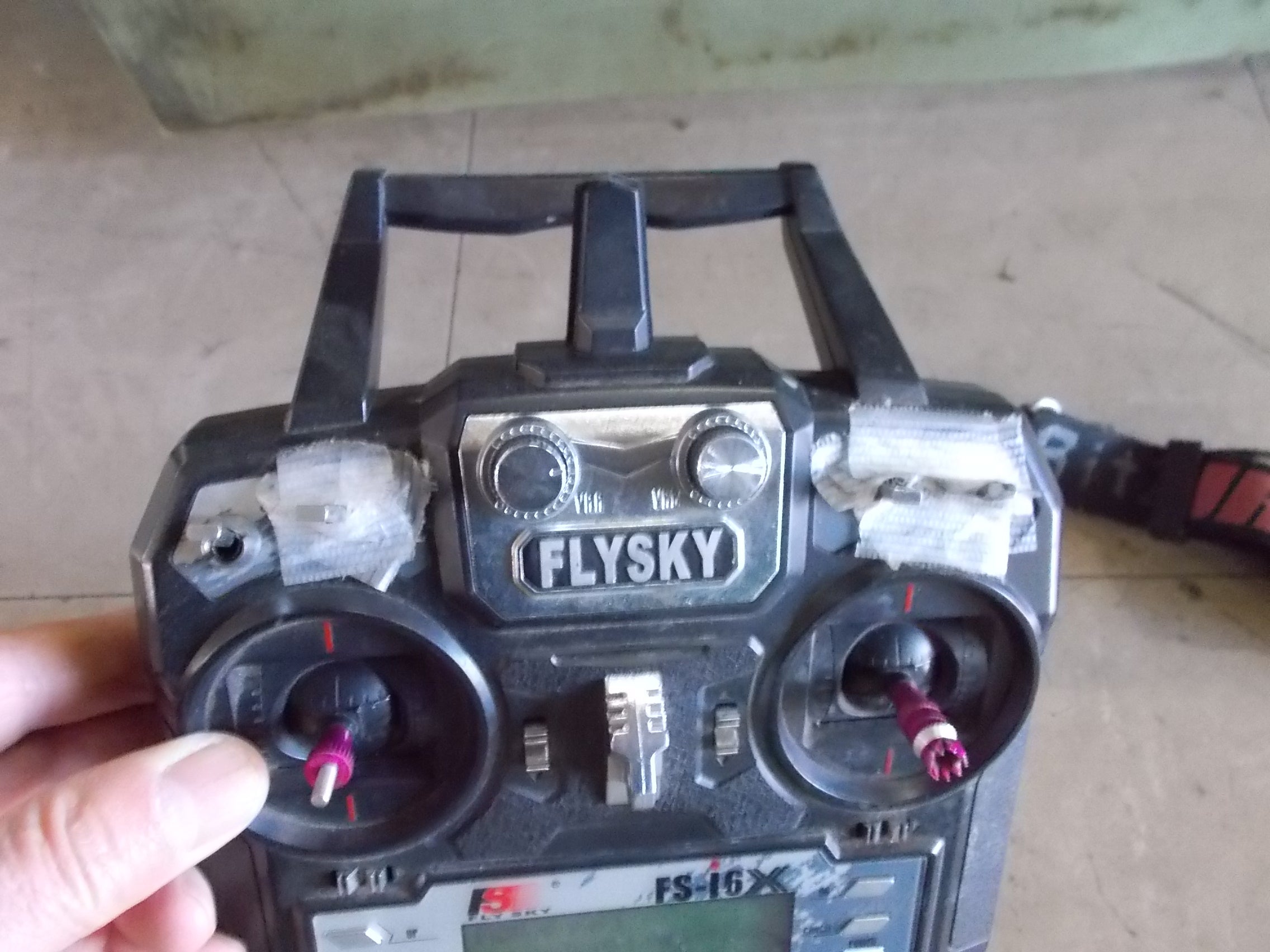メーカー不明 ジャンク品 ラジコン草刈機 LM-750 – 農キング