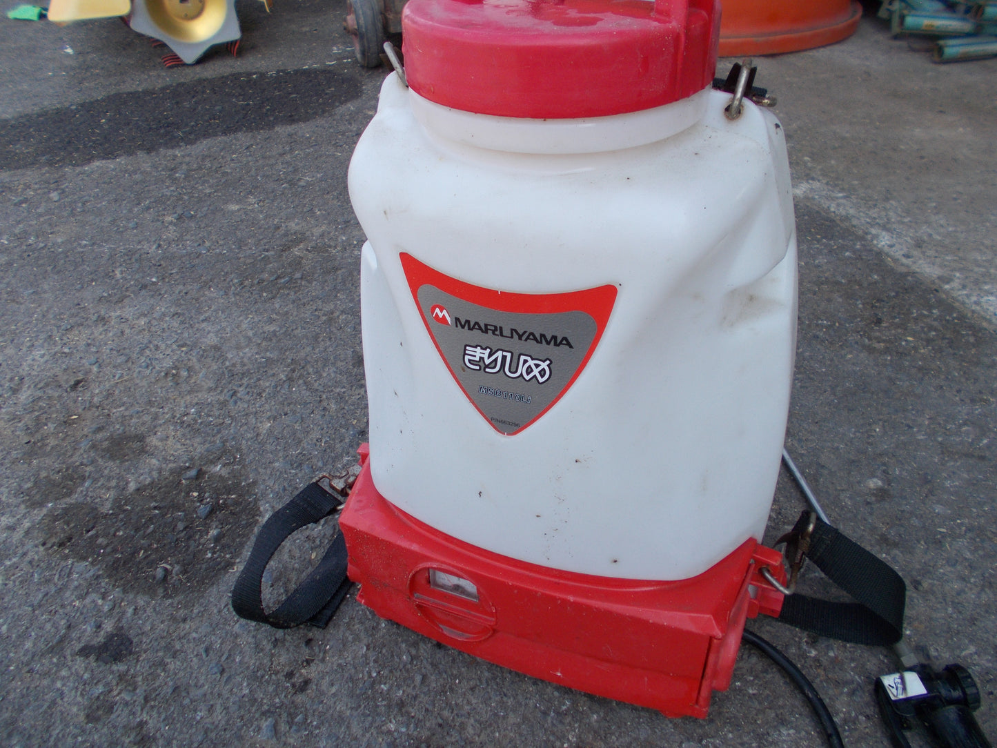 丸山　中古　充電式噴霧器　MSB110Li