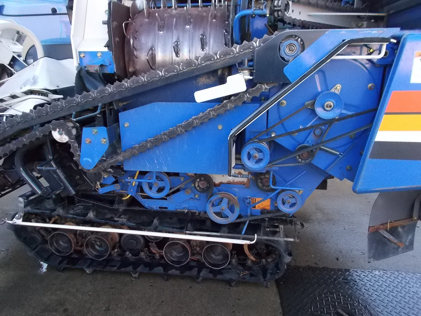 イセキ　中古　ジャンク品　コンバイン　HVG218G　2条刈り　１８馬力