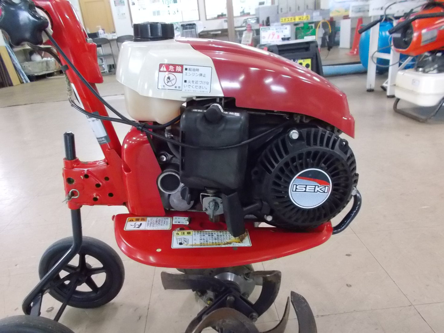 イセキ　中古　管理機　VAC3600　