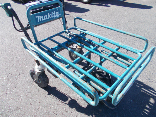 マキタ　中古　充電式運搬車　CU180D