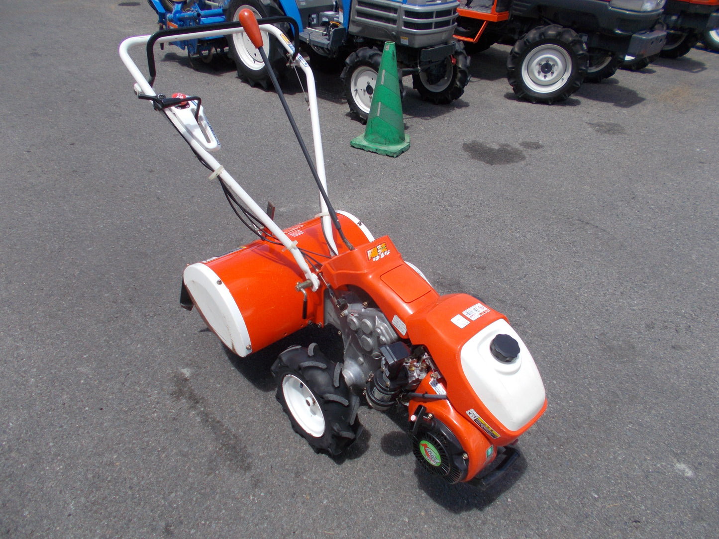クボタ　中古　耕耘機　TR600
