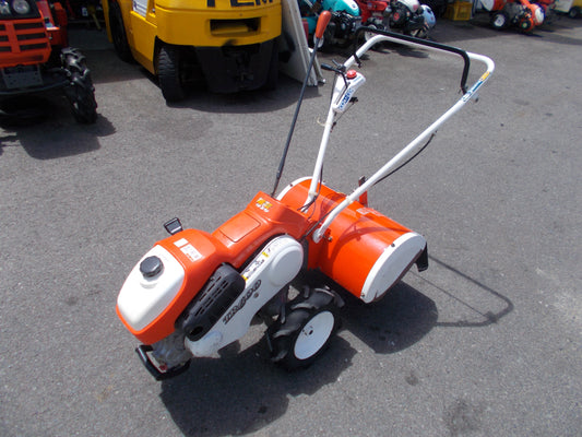 クボタ　中古　耕耘機　TR600