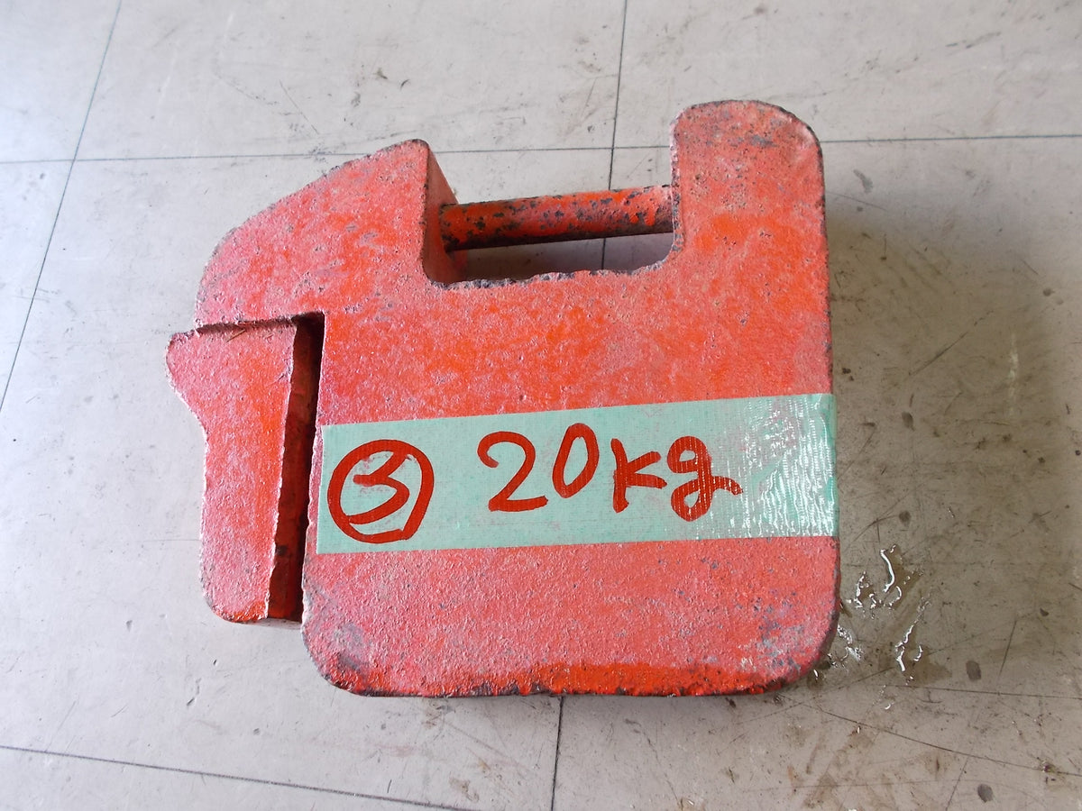 ヤンマートラクター用　中古　ウェイト20Kg③