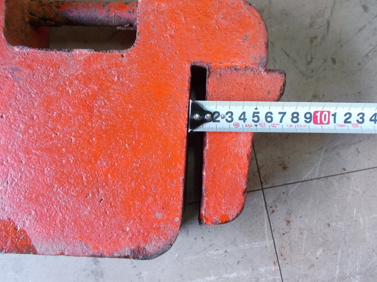 ヤンマートラクター用　中古　ウェイト20Kg③