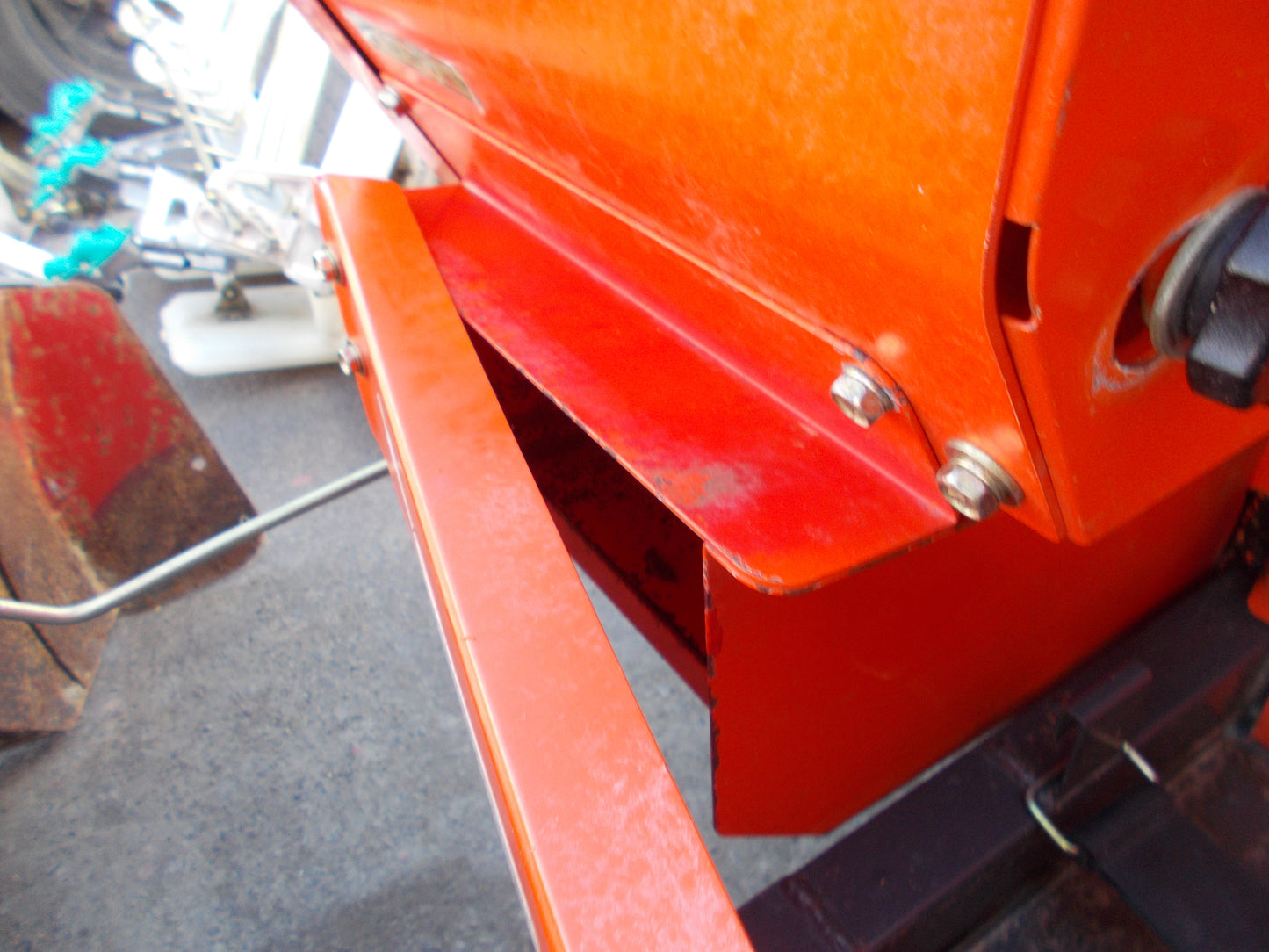 クボタ　中古　コンバイン　SR-J207