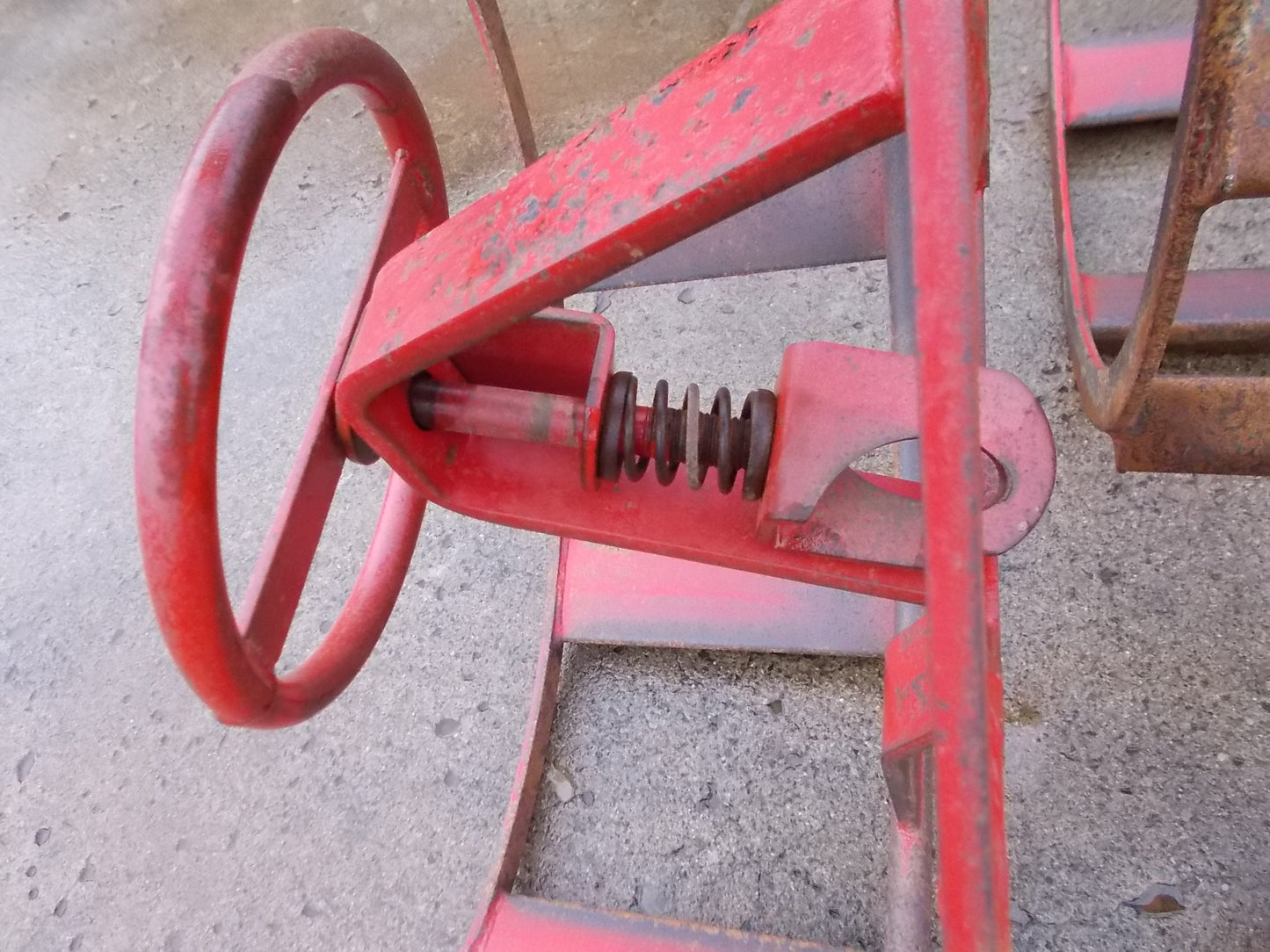 メーカー不明　中古　カゴ車輪　12-24　