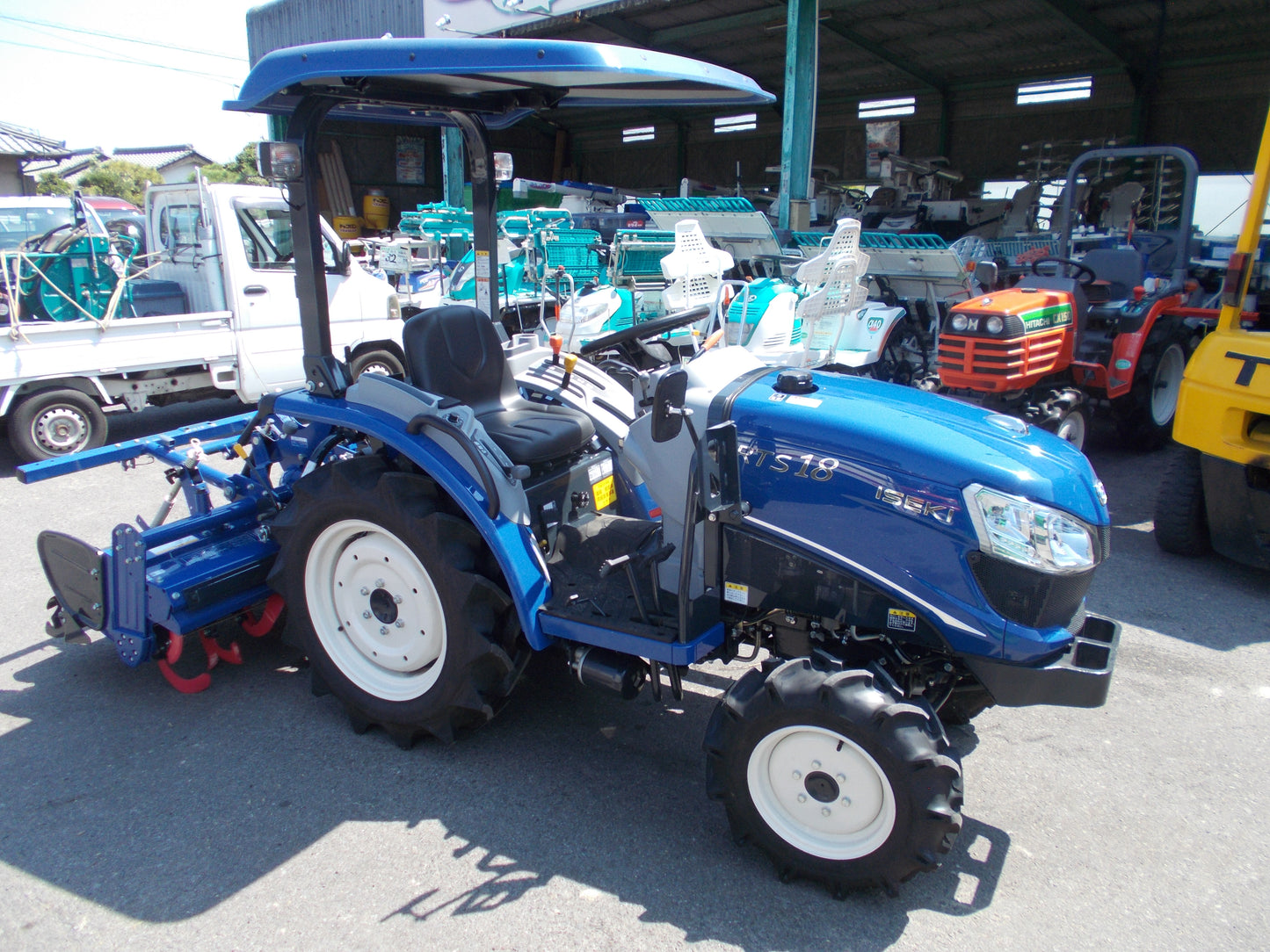 イセキ　圃場未使用　トラクター　RTS18-Q