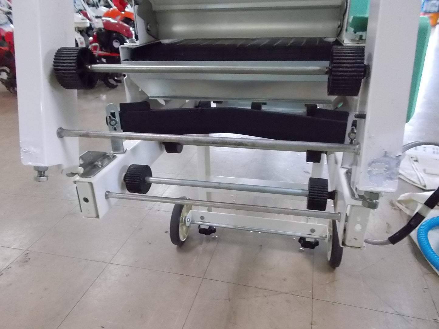 スズテック　中古　播種機　THK2009　100V