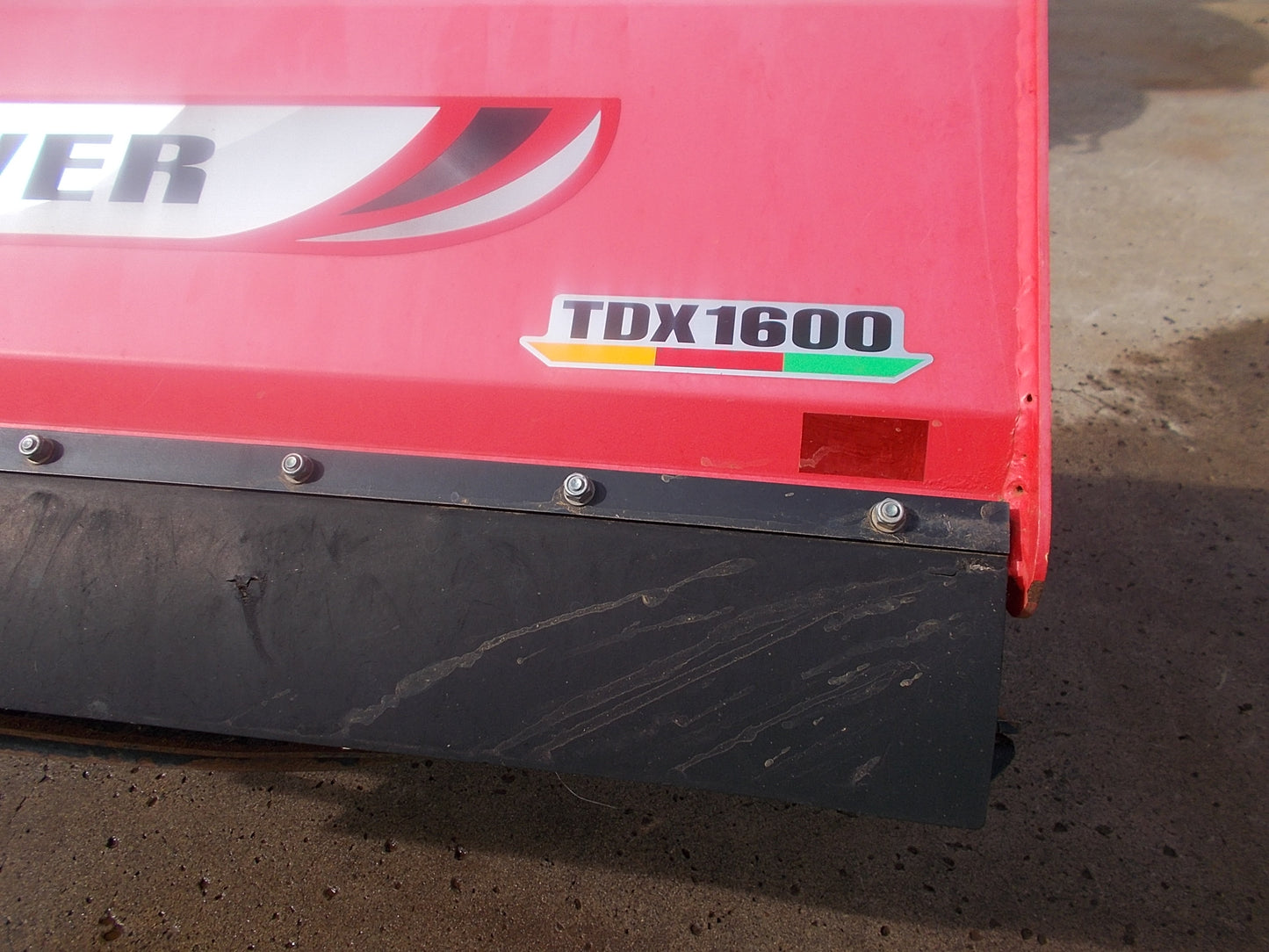 ニプロ　中古　スライドモア　TDX1600　外部油圧仕様