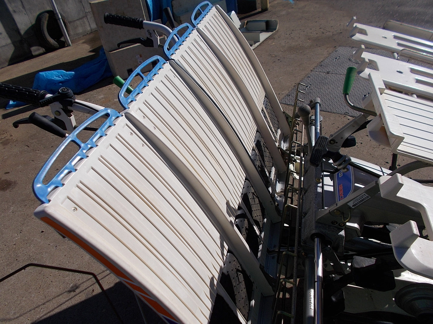 イセキ　中古　歩行型田植機4条　PC4