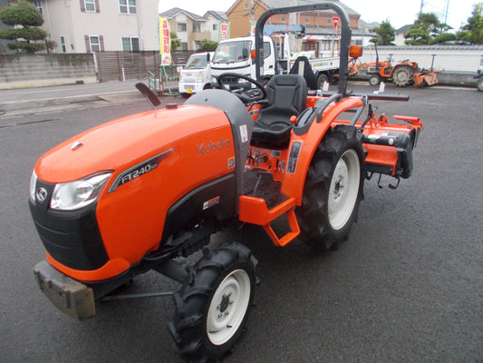 クボタ　中古　トラクター　FT240SP