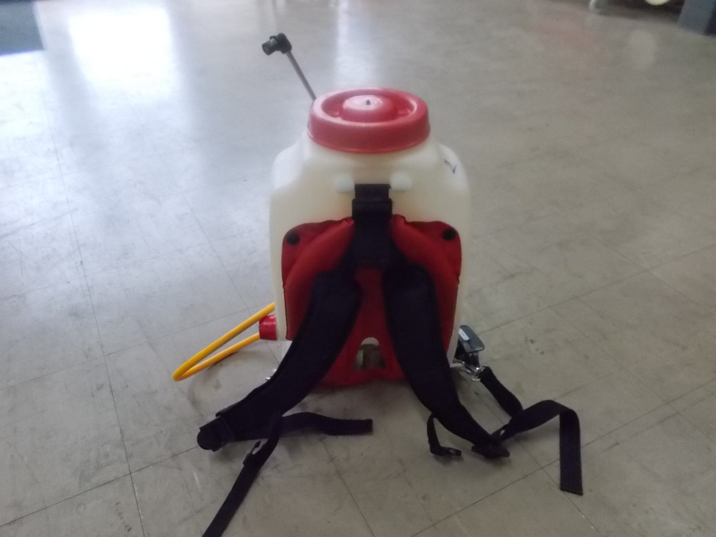 ②BIG-M 丸山　中古　背負動力噴霧機　GS15EMA