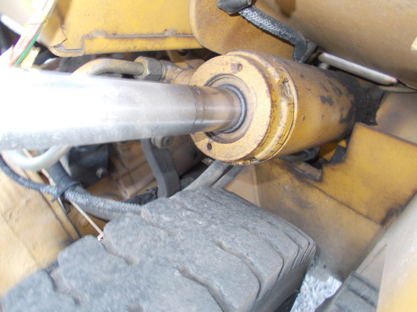 TCM　中古　フォークリフト　FG20N7