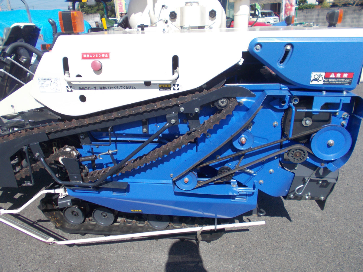 イセキ　中古　コンバイン　HN211GEZWC