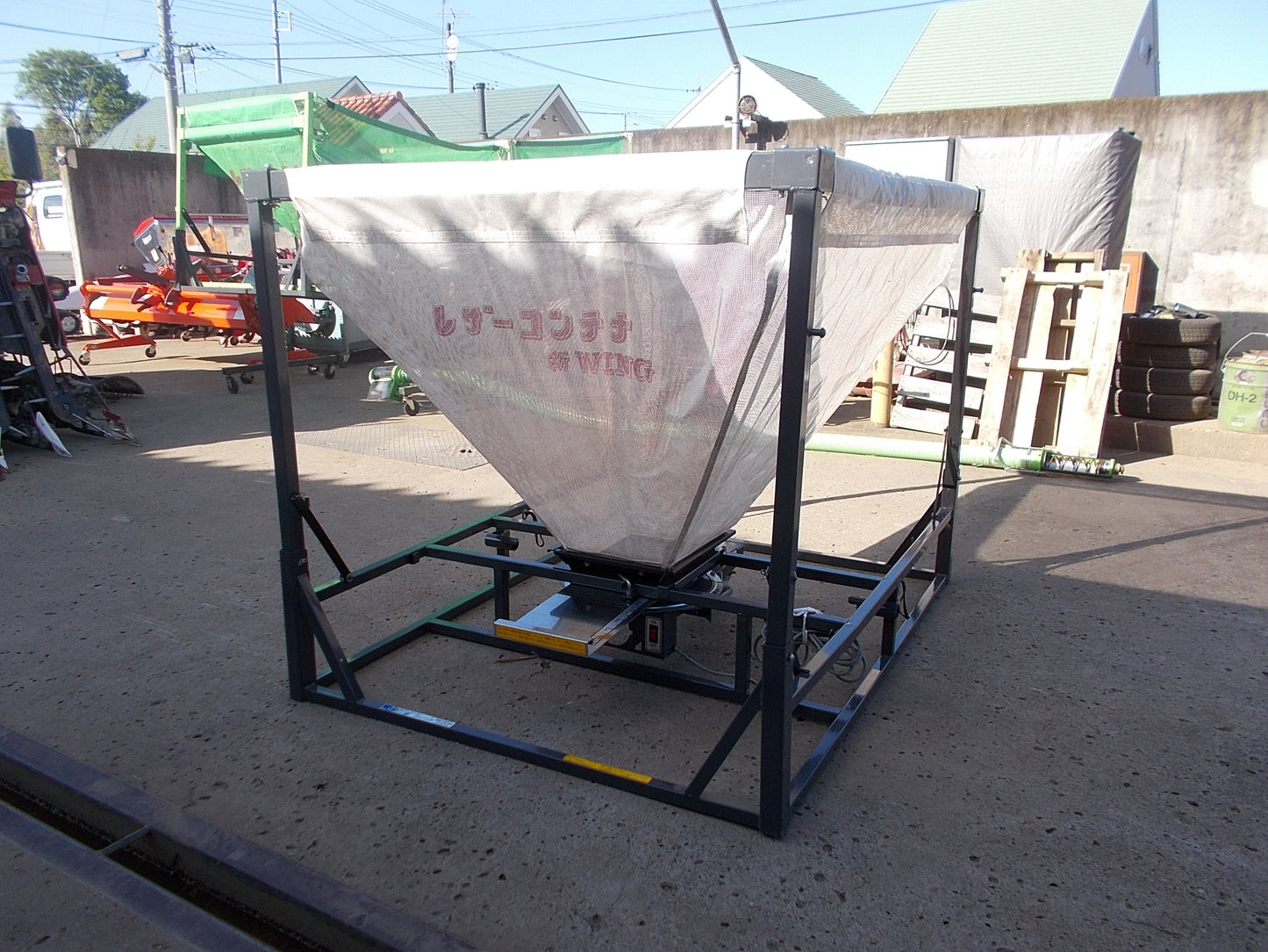 タイショー　中古　レザーコンテナ　WB-130T　100V