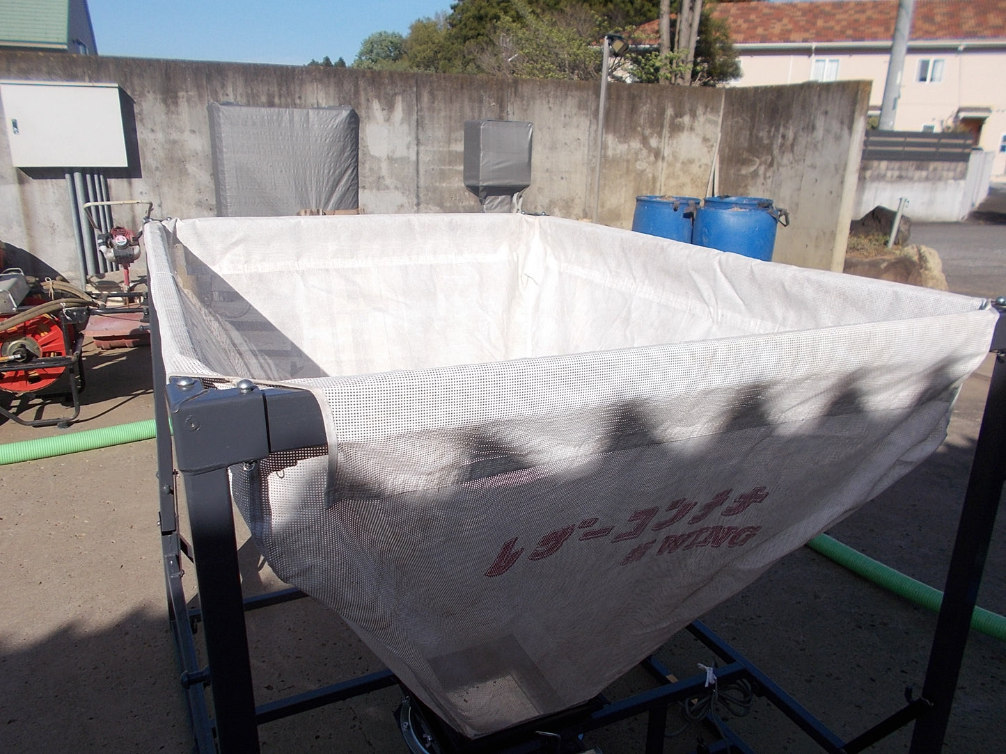 タイショー　中古　レザーコンテナ　WB-130T　100V