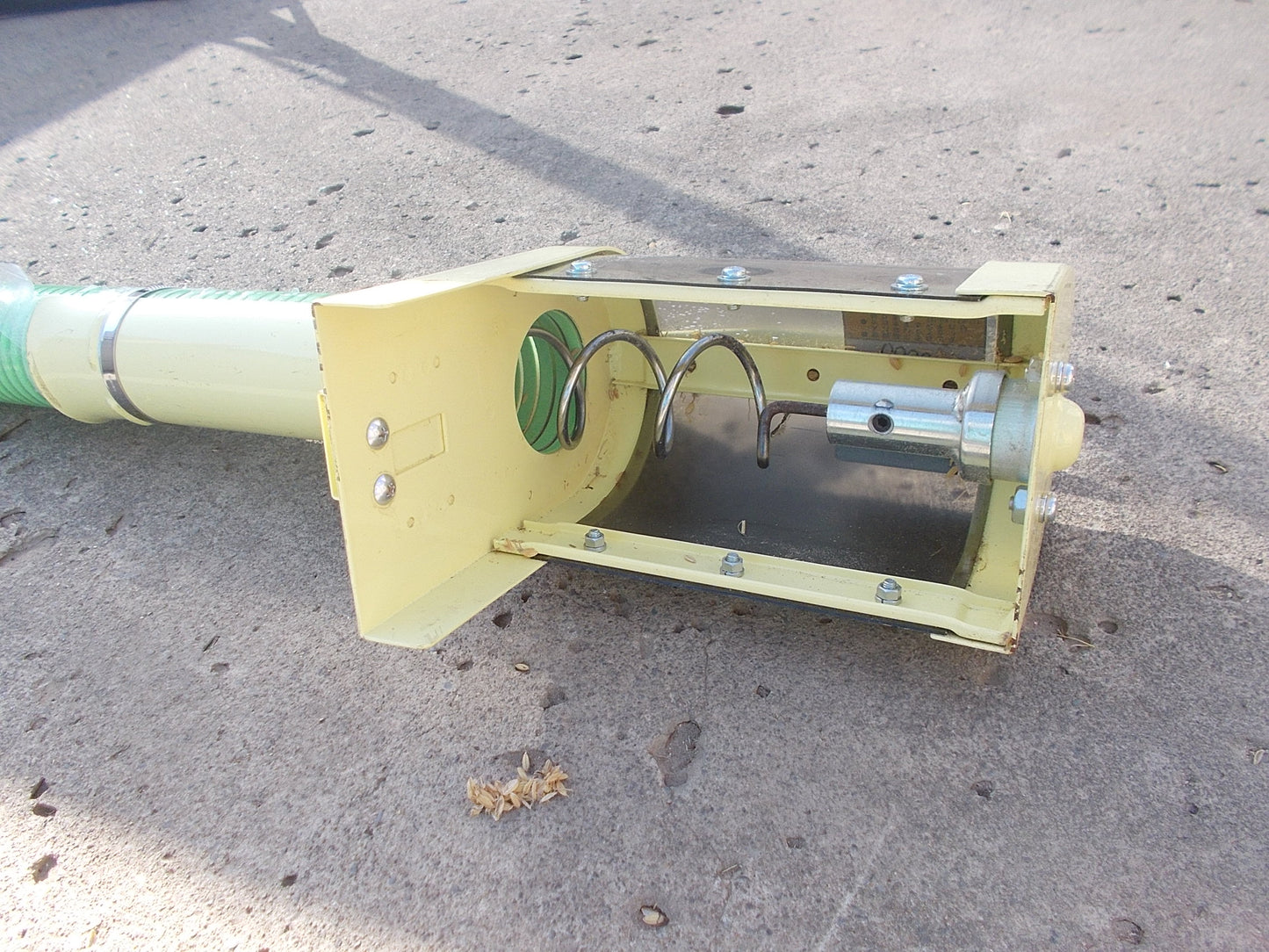 タイショー　中古　レザーコンテナ　WB-130T　100V