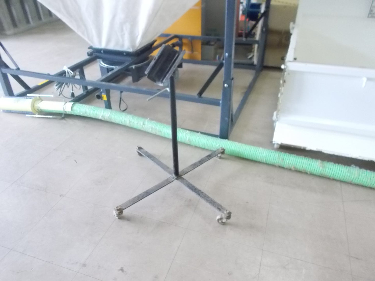 タイショー　中古　レザーコンテナ　WB-130T　100V