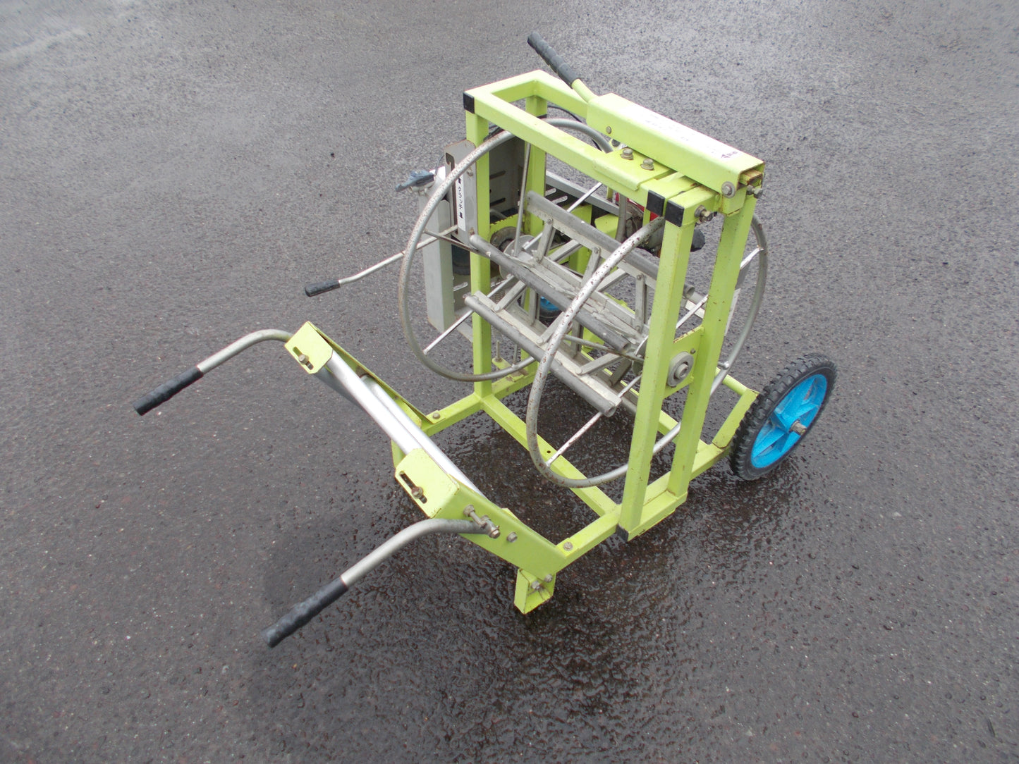 岡山農栄社　中古　マルチ巻取機　MHS310B