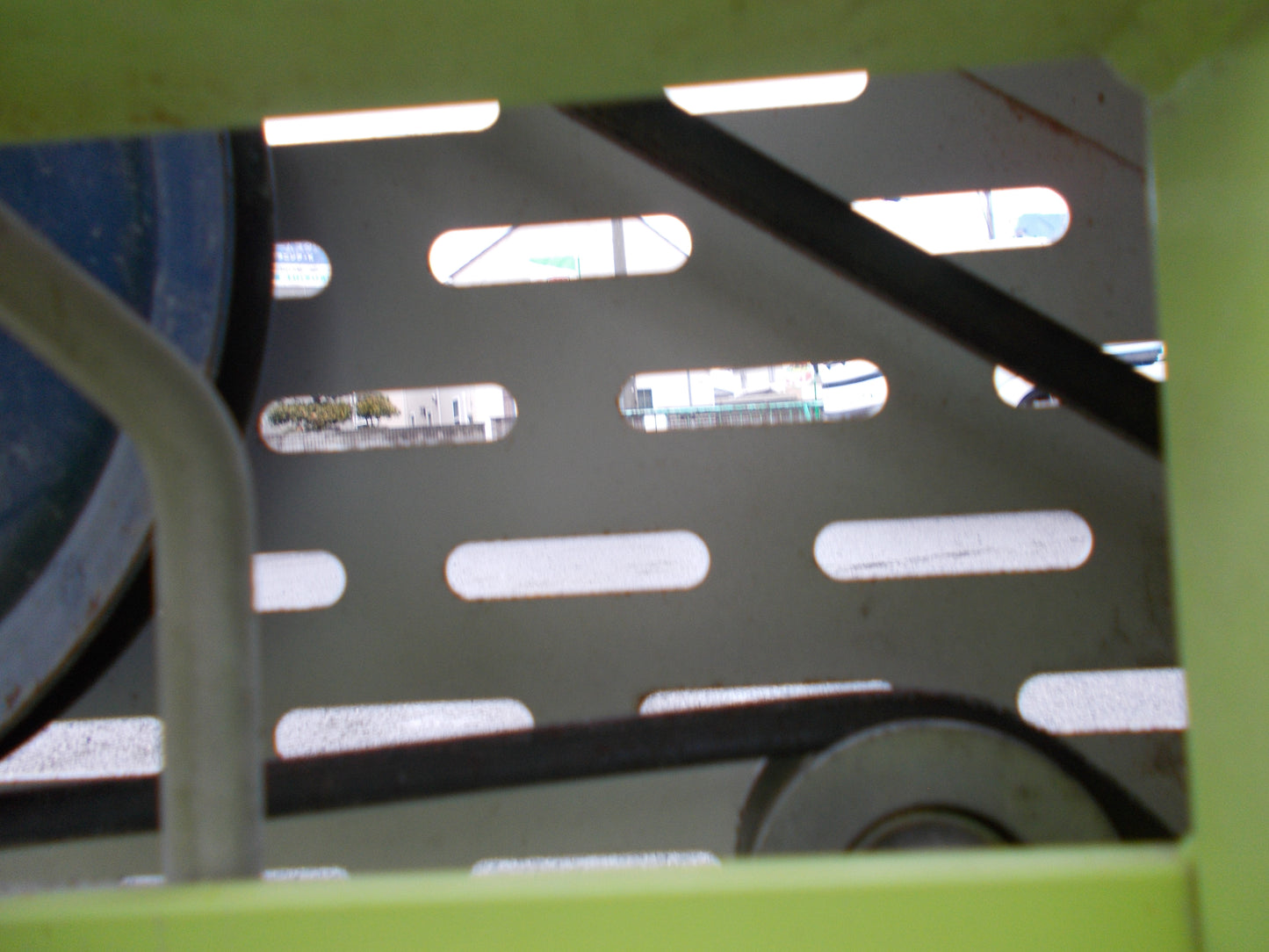 岡山農栄社　中古　マルチ巻取機　MHS310B