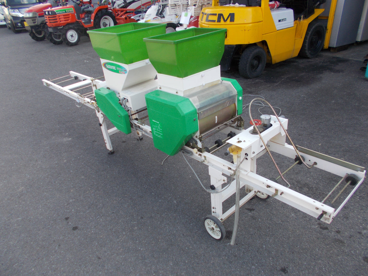 スズテック　中古　播種機　HK-207KB