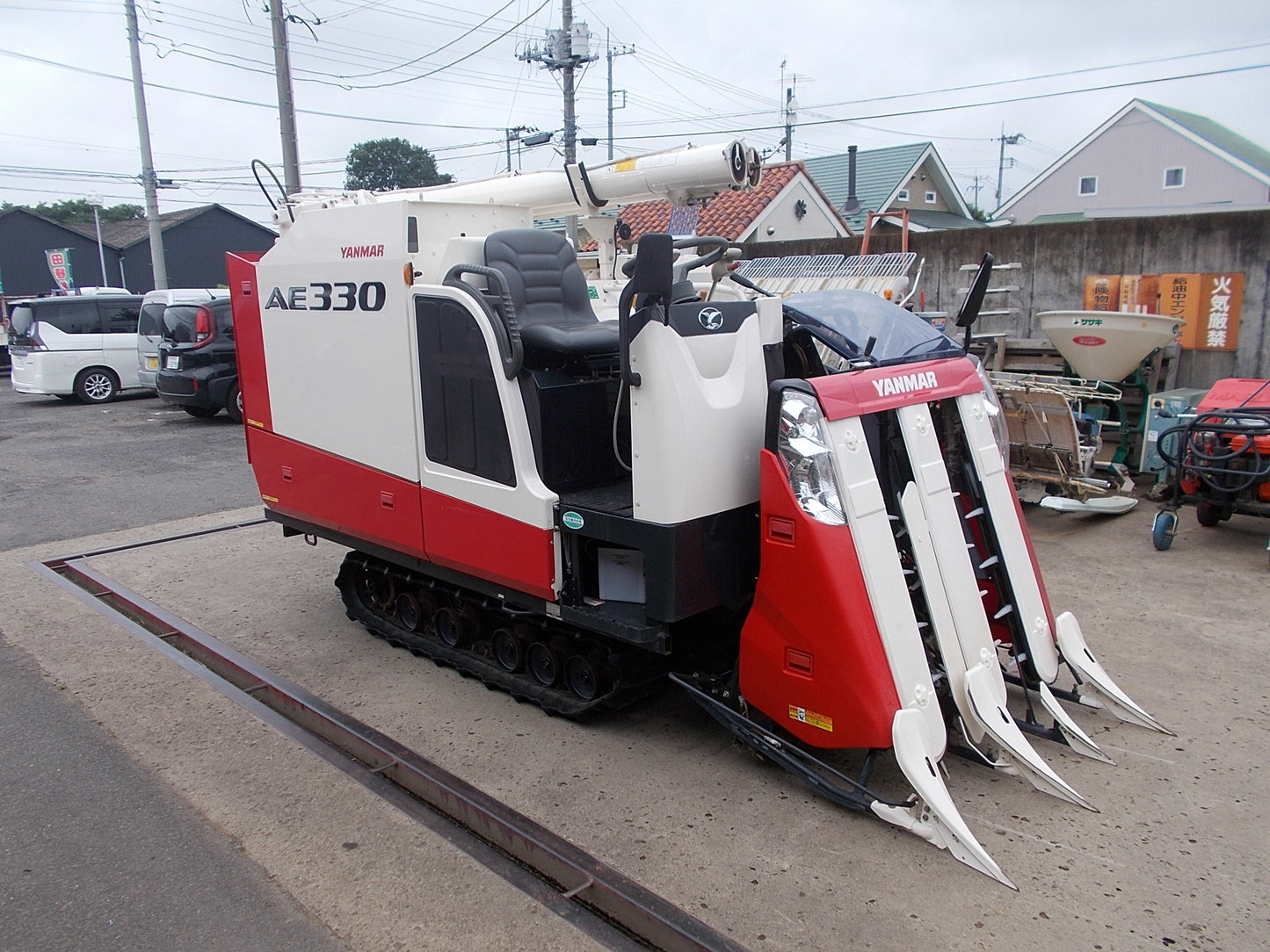 ヤンマー　中古　コンバイン　AE330　