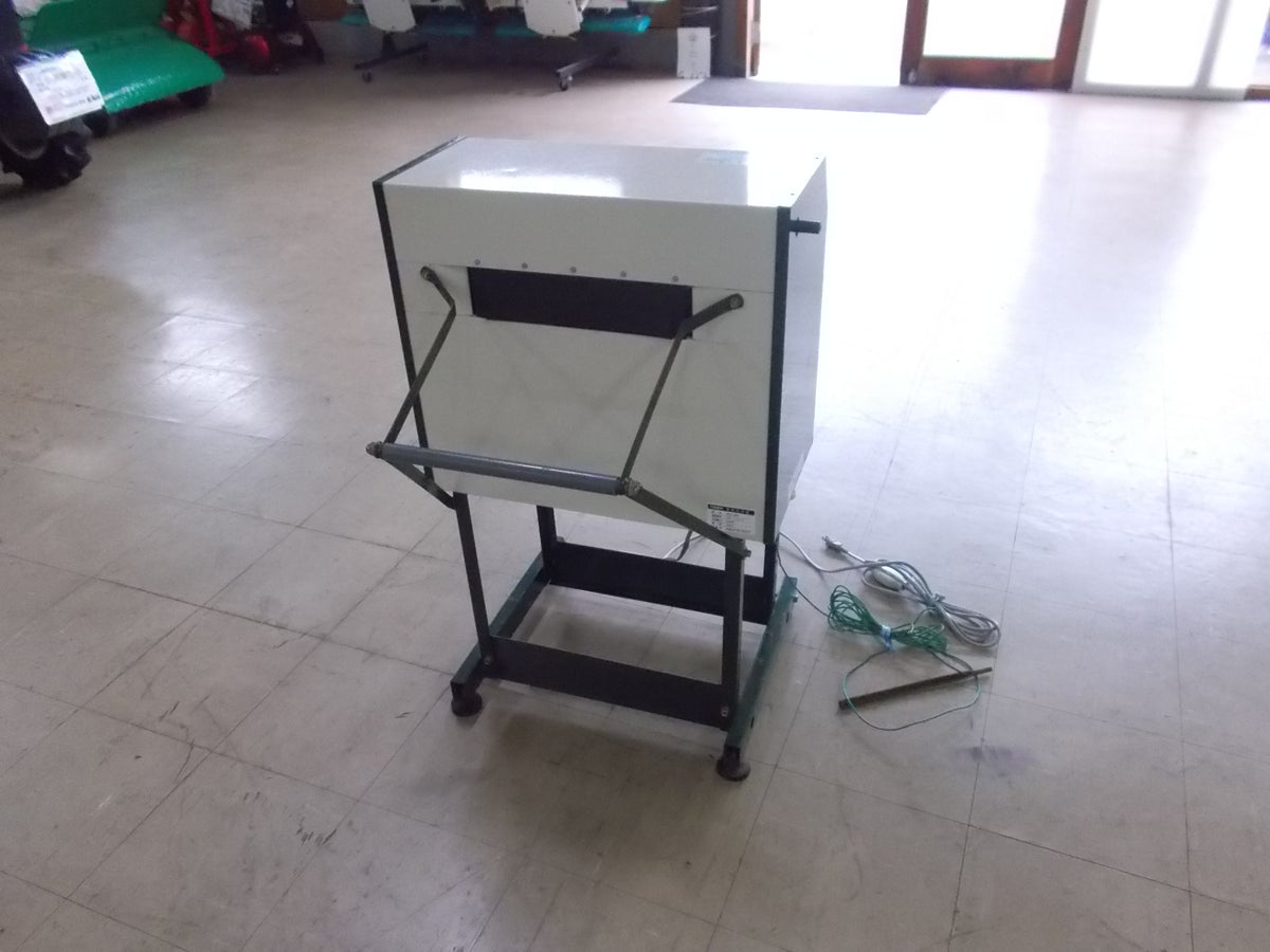 タイガー　中古　苗箱洗浄機　NBC-300　100V