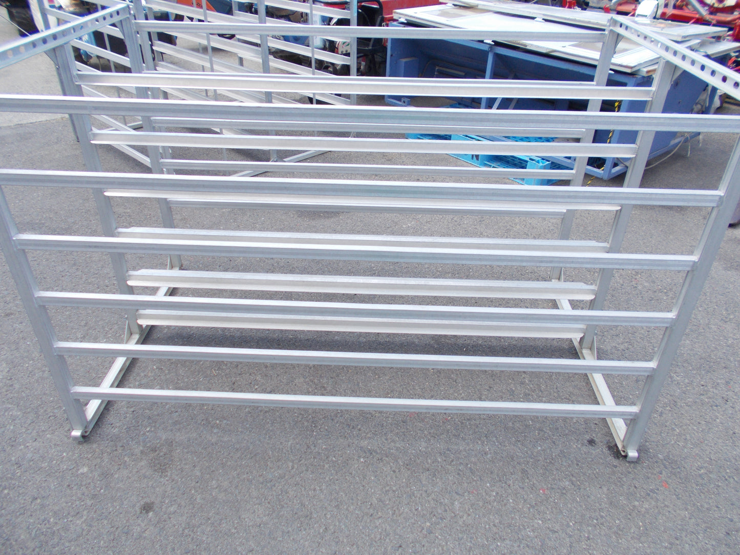 メーカー不明　中古　アルミ苗だな