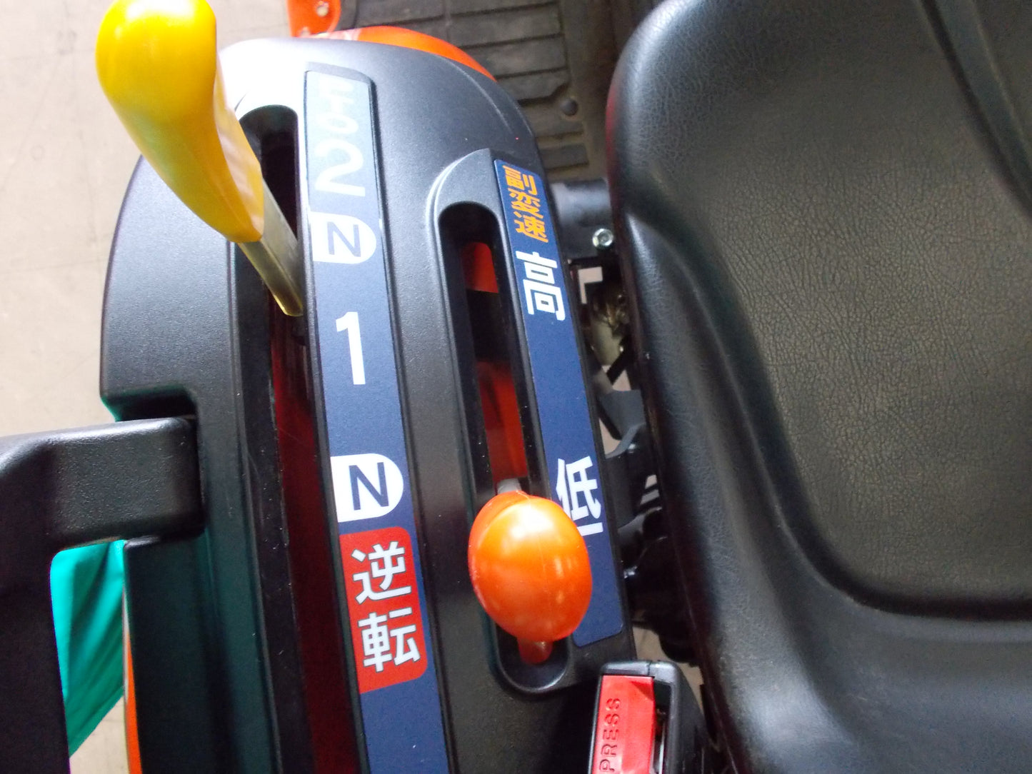 中古　クボタ　トラクター　JB13XSPBSA　13馬力