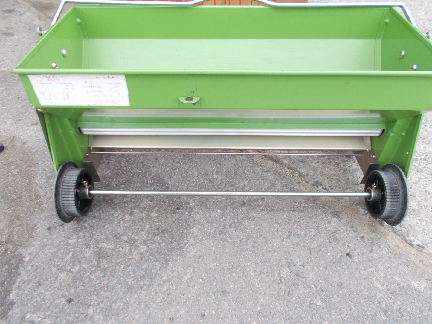 クボタ　中古　たねまき機　SR-K6