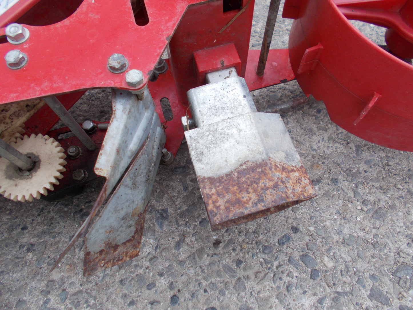 ムカイ　たねまき機　ごんべぇ　HS-600