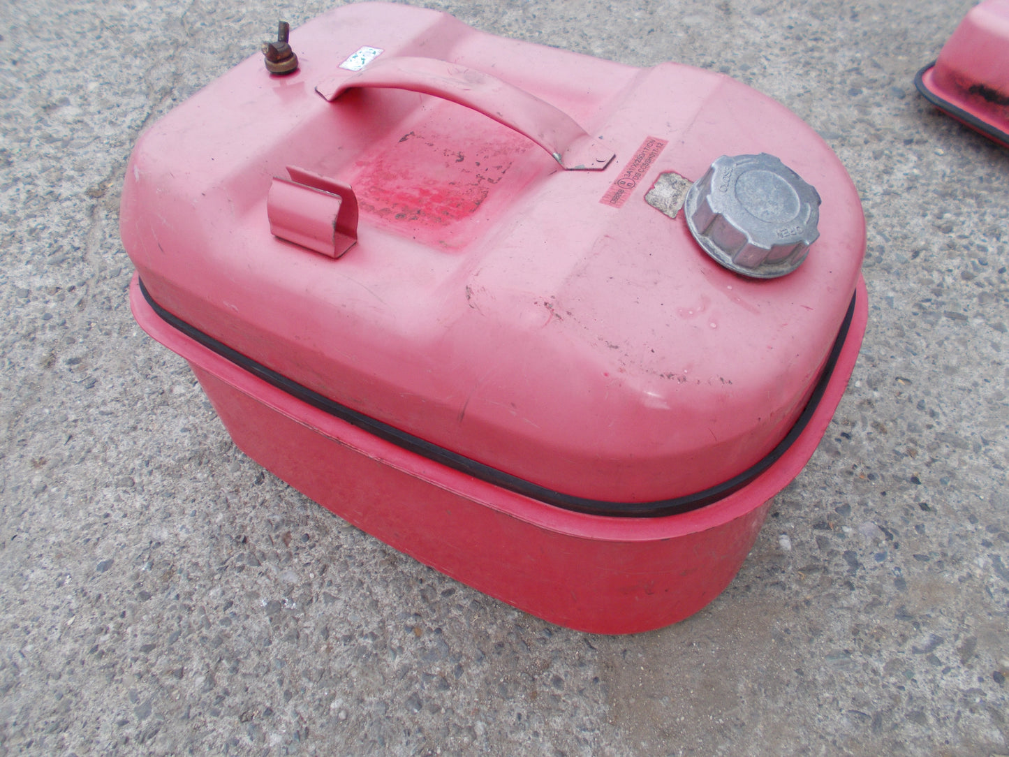 メーカー不明　携行缶　20L