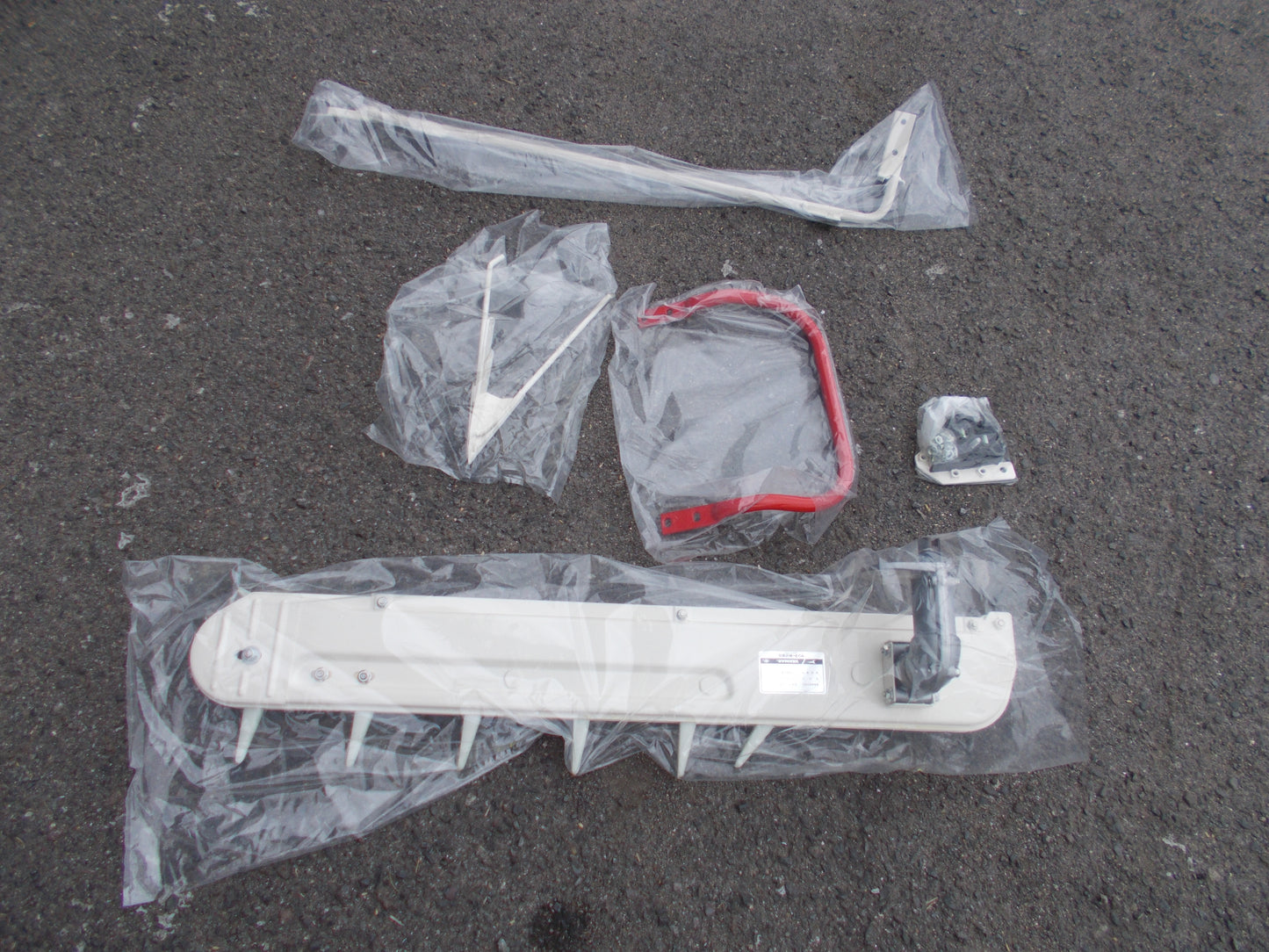 ヤンマー　未使用　デバイダー　OKHE3