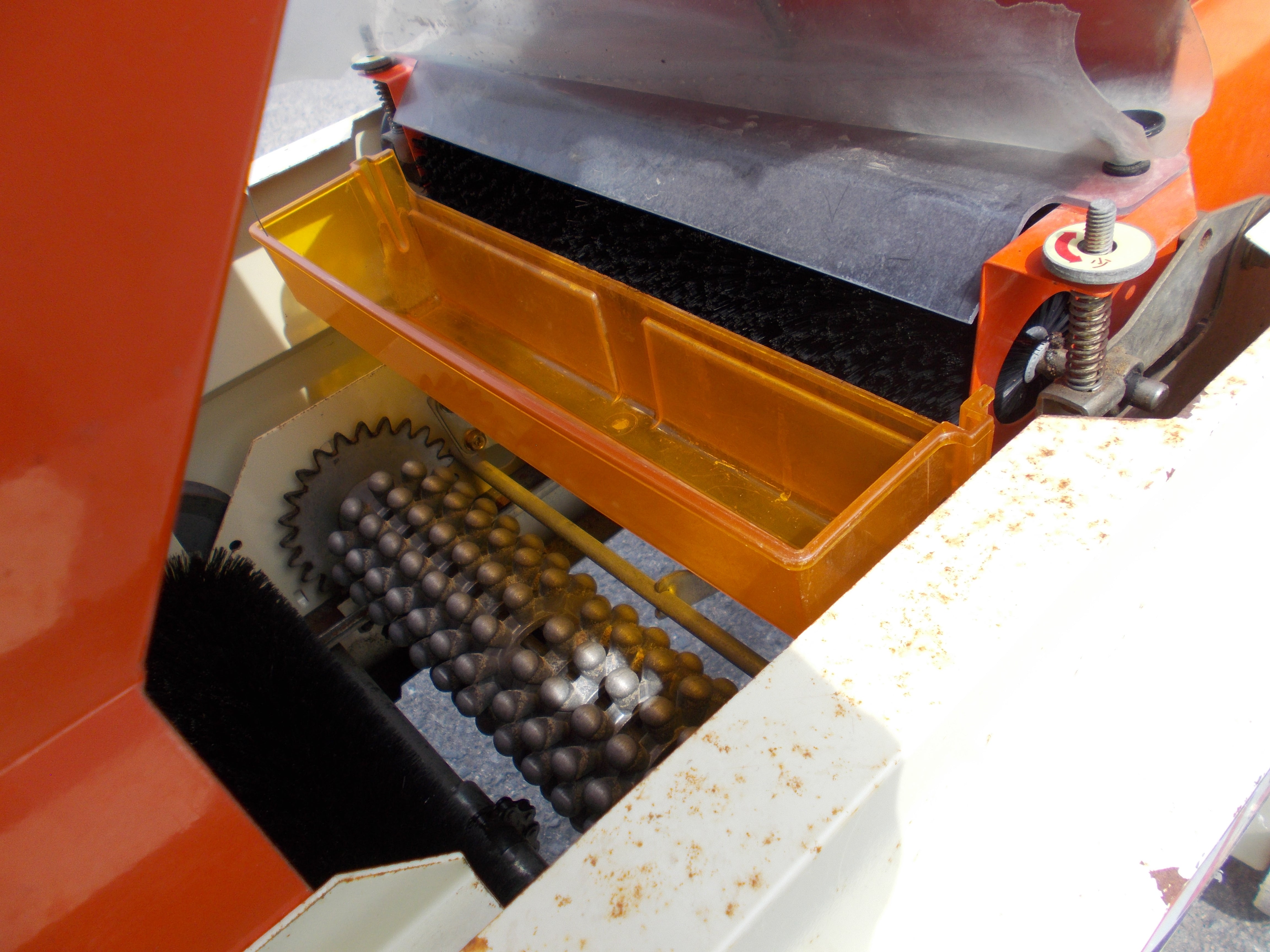 みのる ポット播種機 LSPE-4 まくDay 中古 みのる 播種機 LSPE-4 まくDay