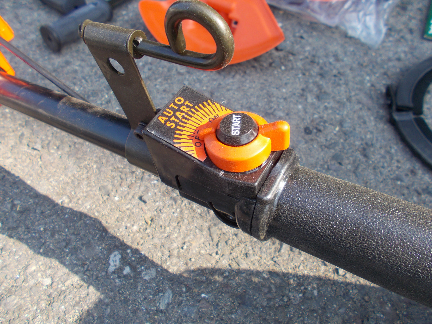 田中　未開封　刈払機　AST-220