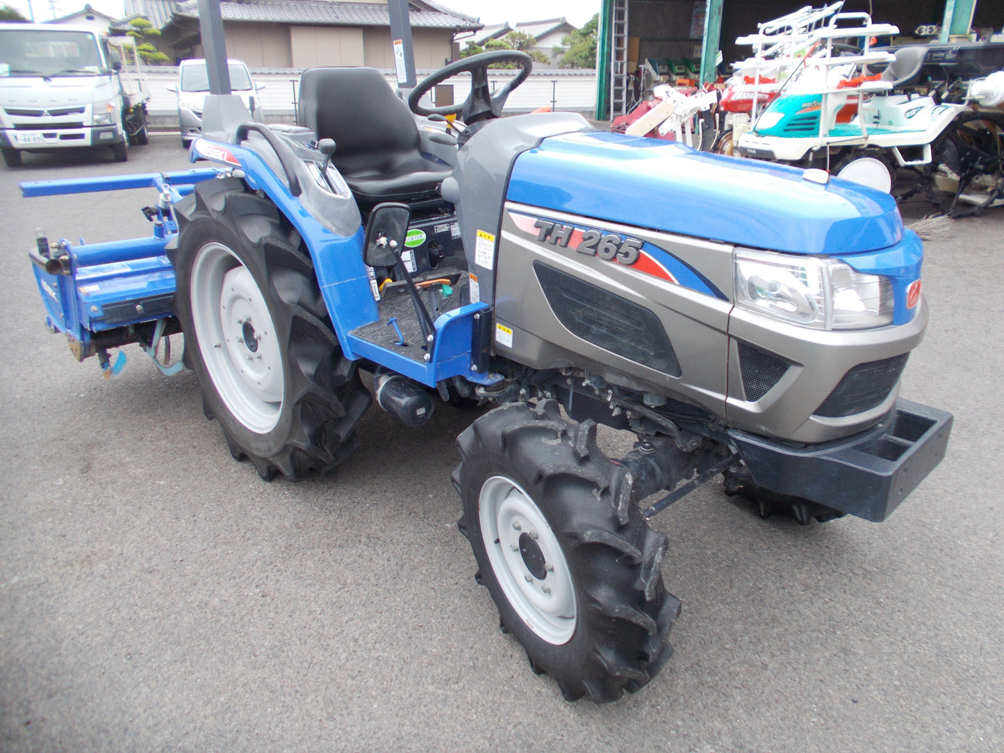 イセキ　中古　トラクター　TH265-Q