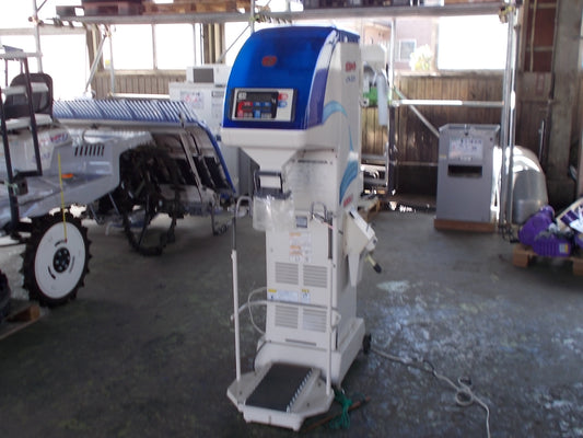 イセキ　中古　選別計量機　LTA203