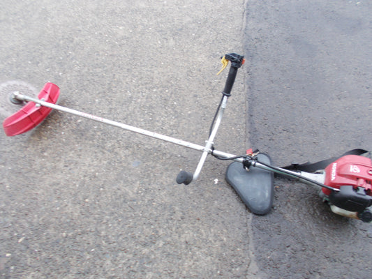 ホンダ　中古　草刈機　UMK425H