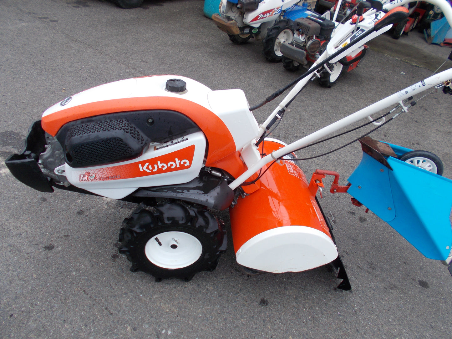 クボタ　中古　耕耘機　TRS600