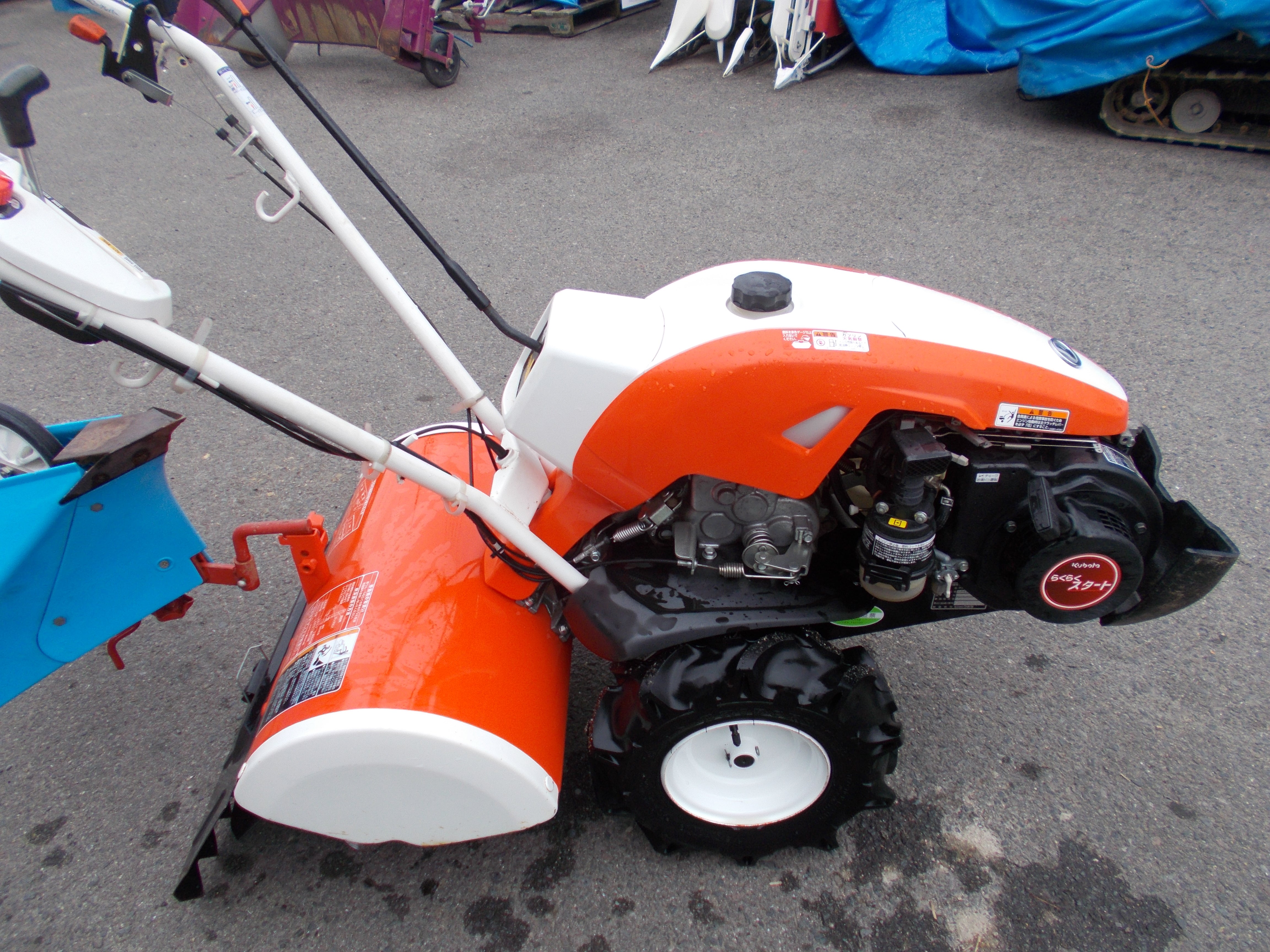 クボタ　ミニ耕運機[TR600]　中古整備済品 クボタ ミニ耕運機[TR600] 中古整備済品 - メルカリ