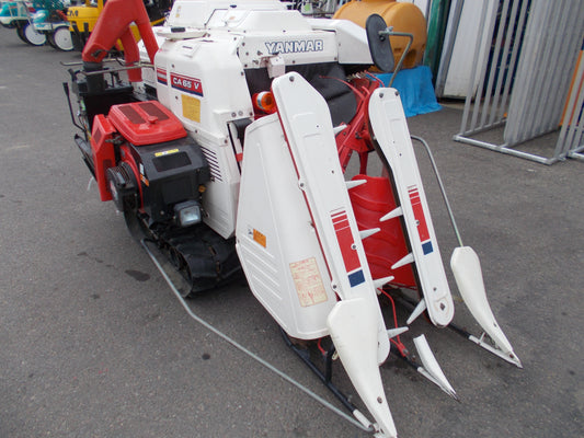 ヤンマー　中古　歩行型コンバイン　CA65V