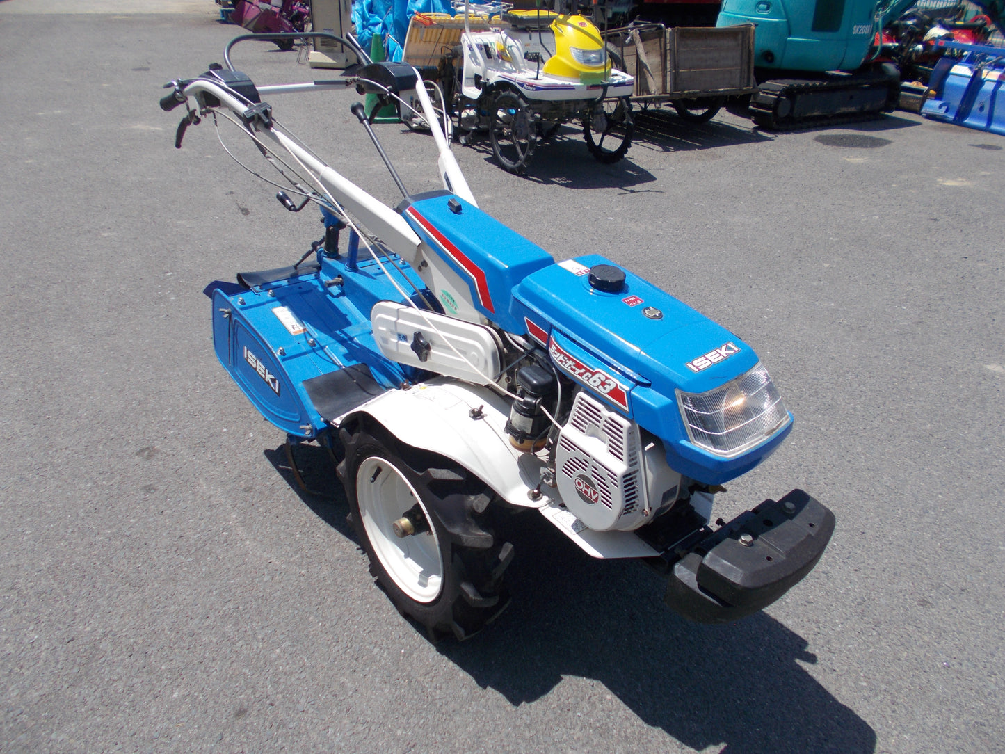 イセキ　中古　耕耘機　KVC63-RV12