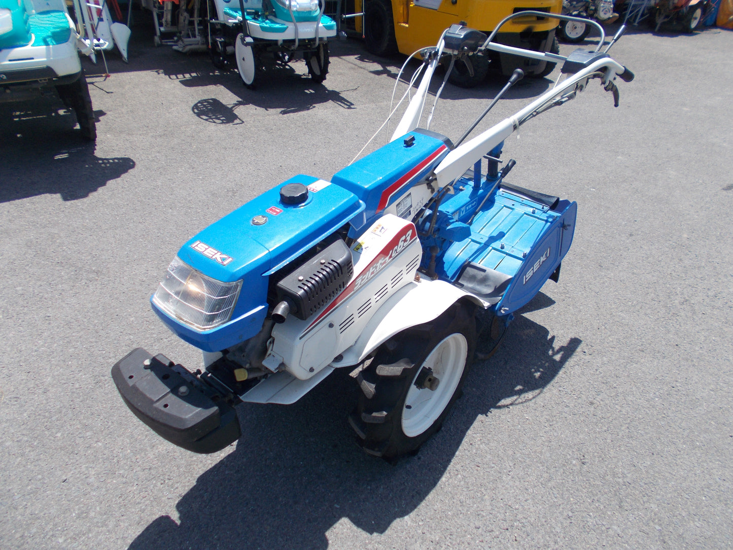 イセキ　中古　耕耘機　KVC63-RV12