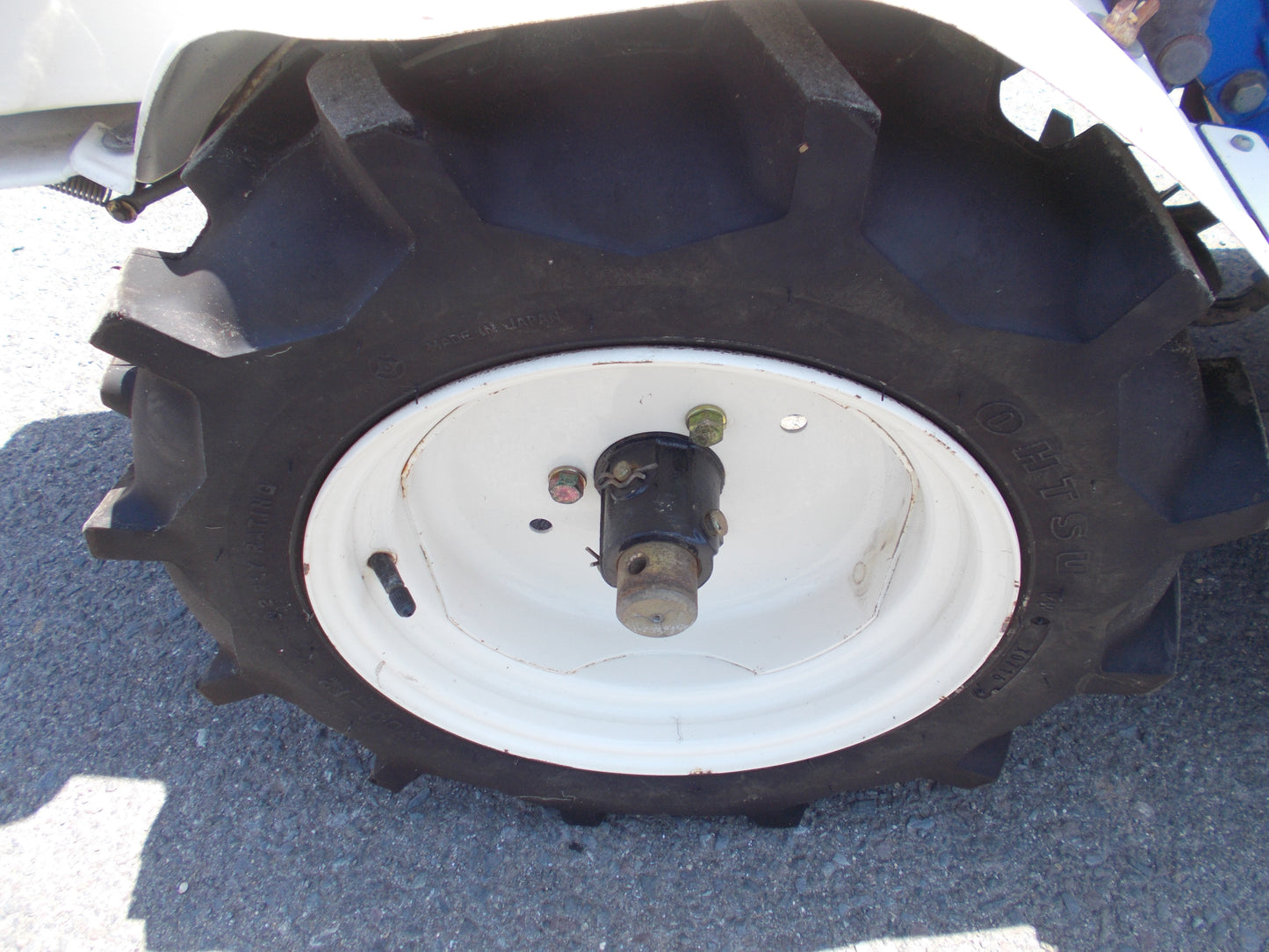 イセキ　中古　耕耘機　KVC63-RV12