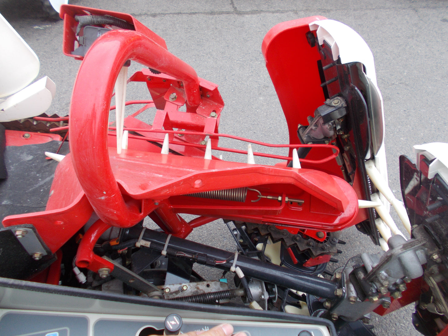 ヤンマー　中古　コンバイン　Ee-1