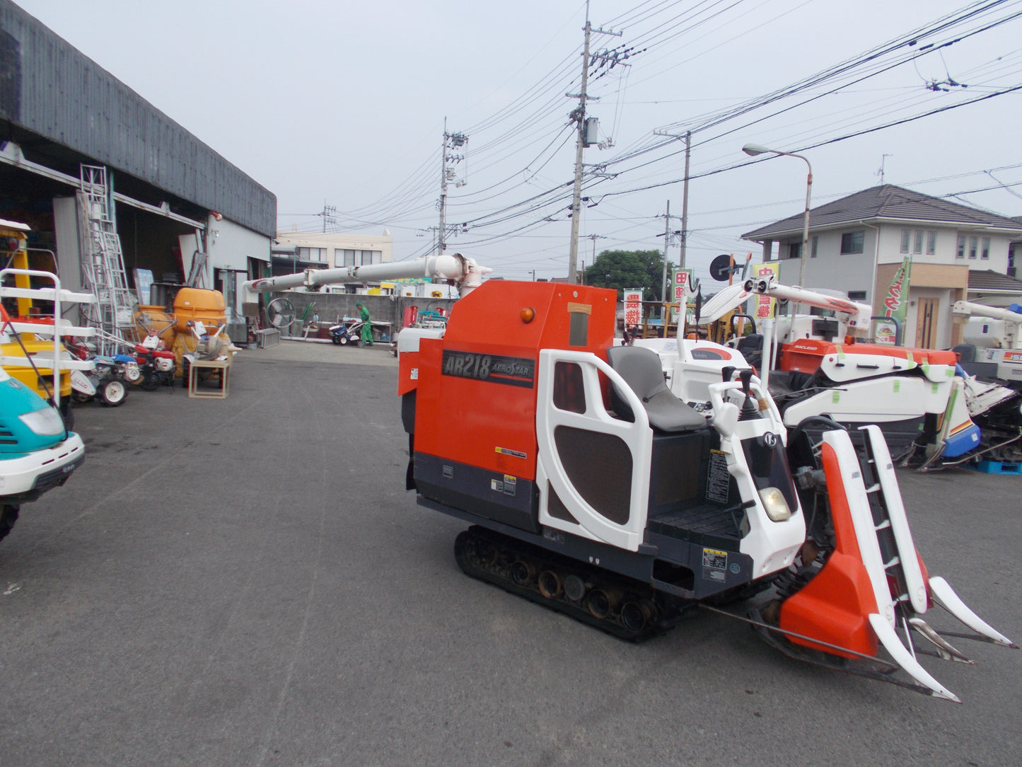 クボタ　中古　コンバイン　AR218