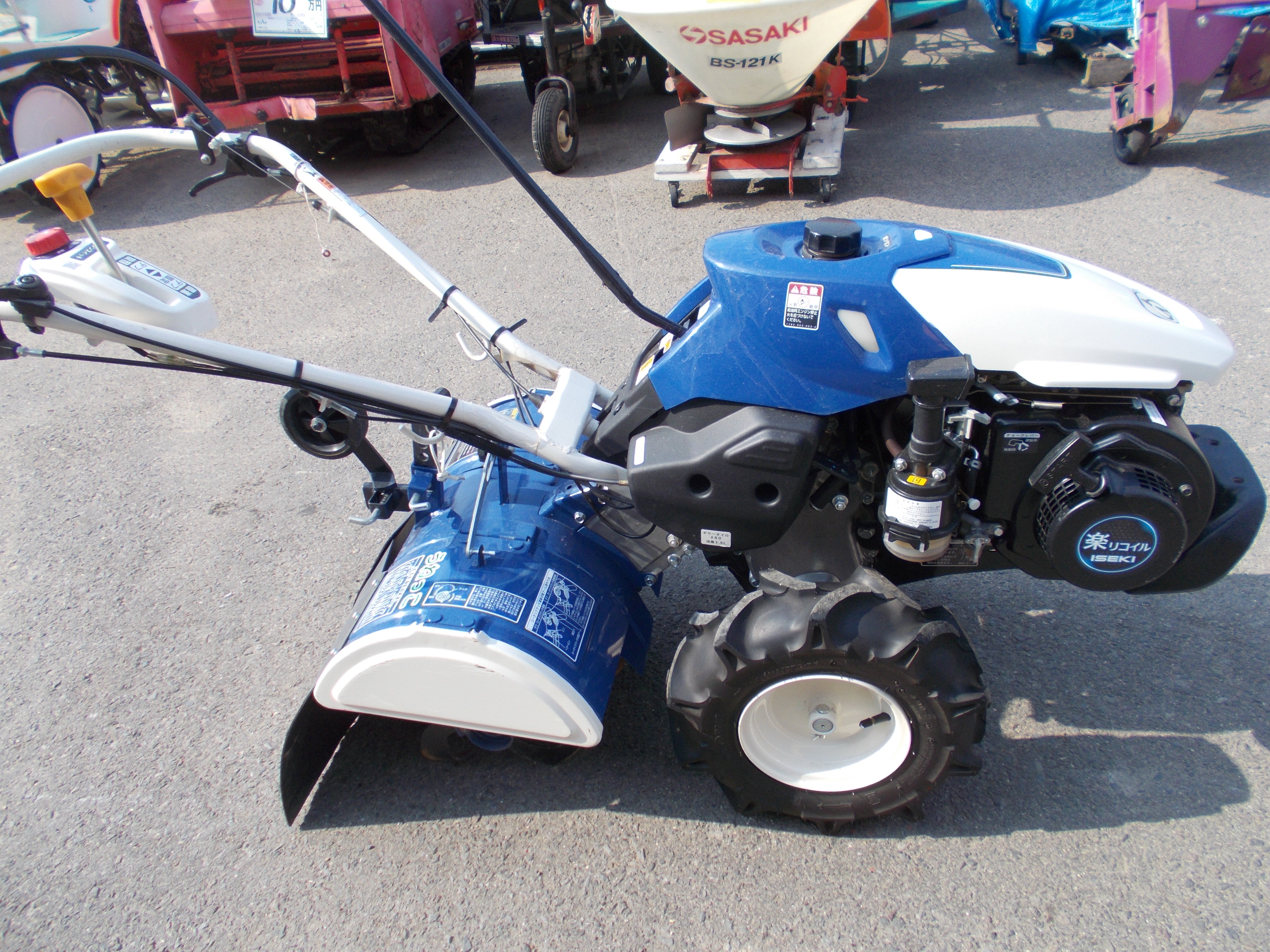 耕運機イセキ イセキ 中古 コンバイン HFZ690G ZAPLW 90馬力 – 農キング