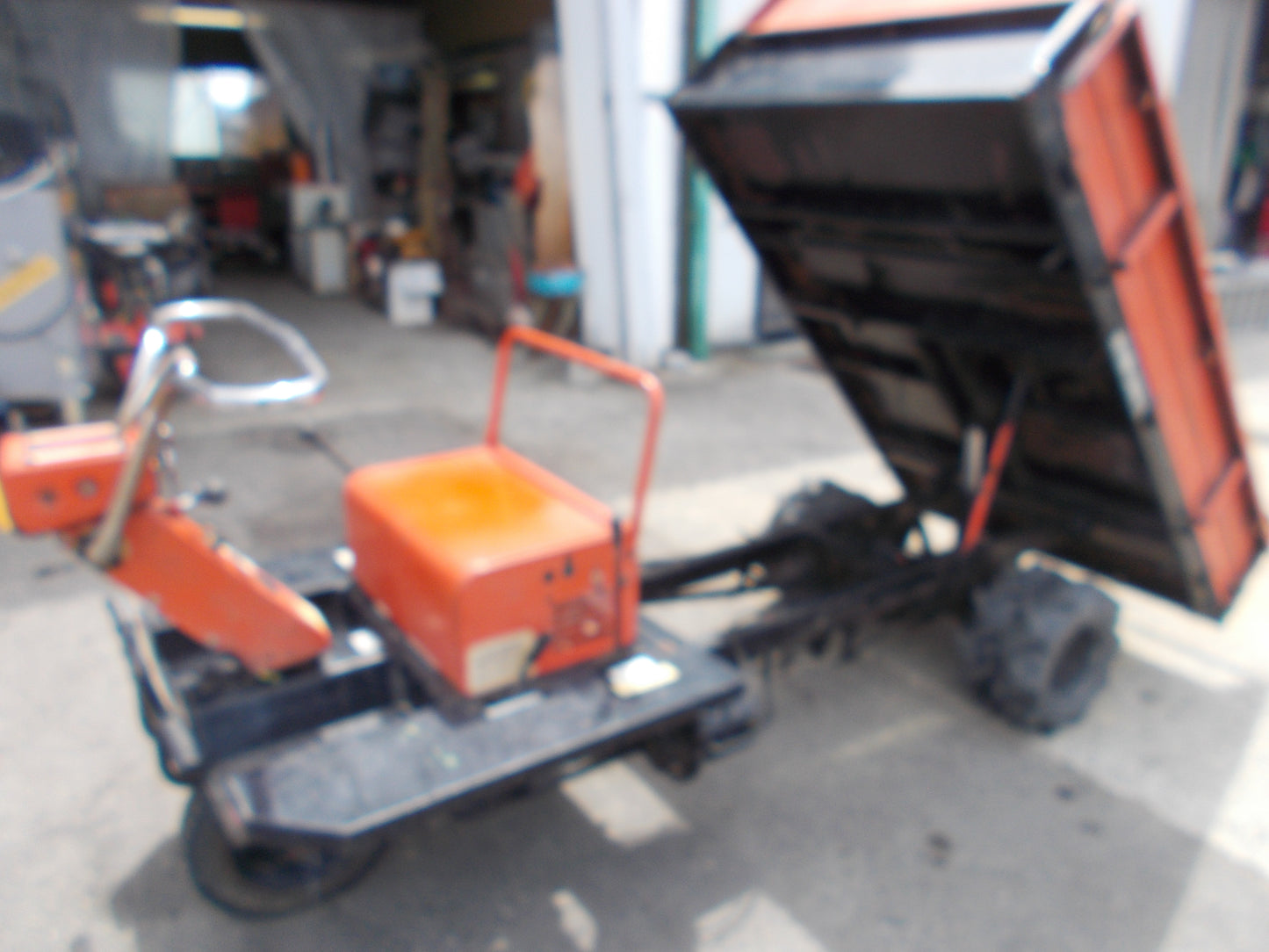 築水　中古　運搬車　GA-111