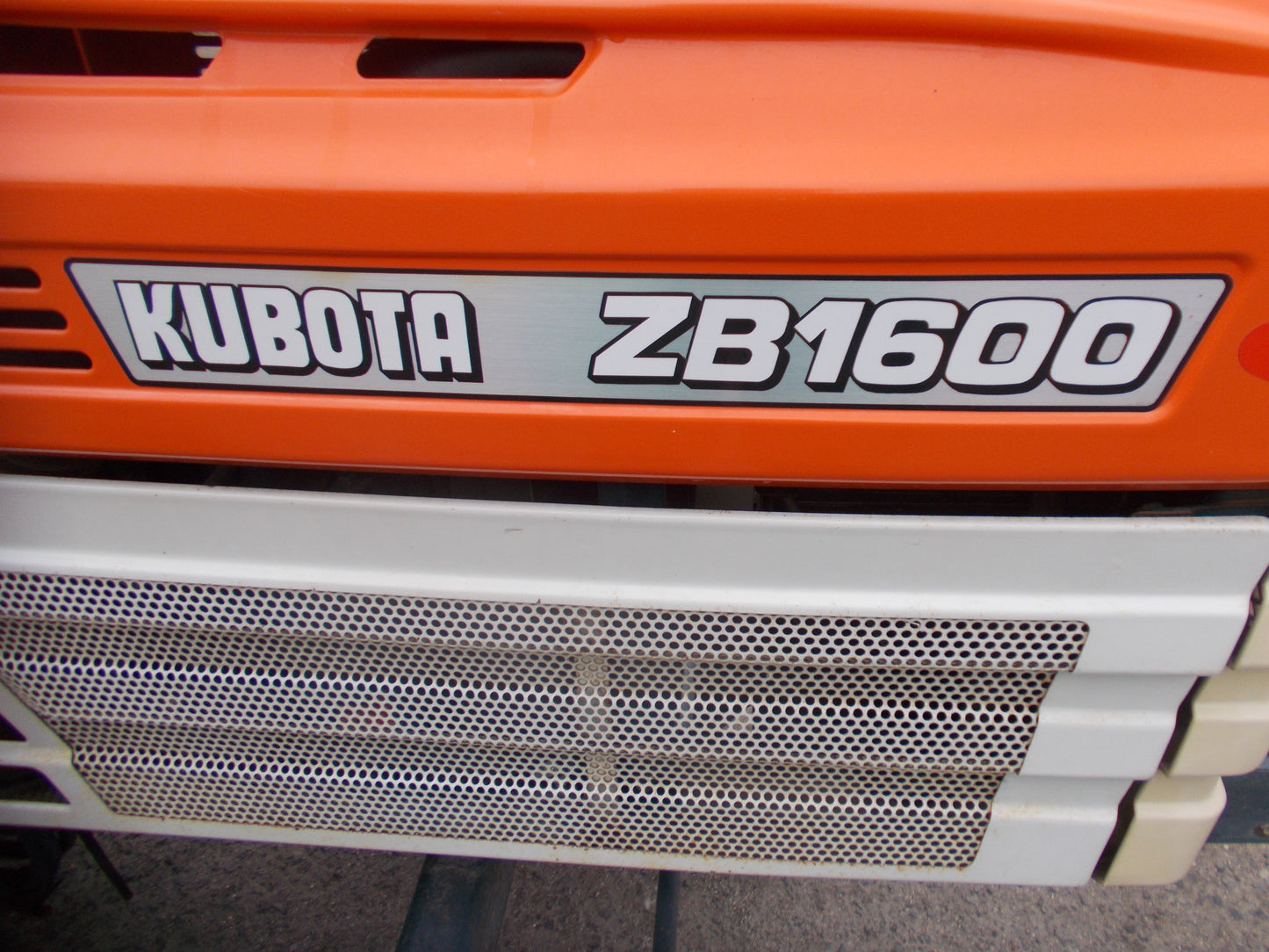 クボタ　中古　トラクター　ZB1600